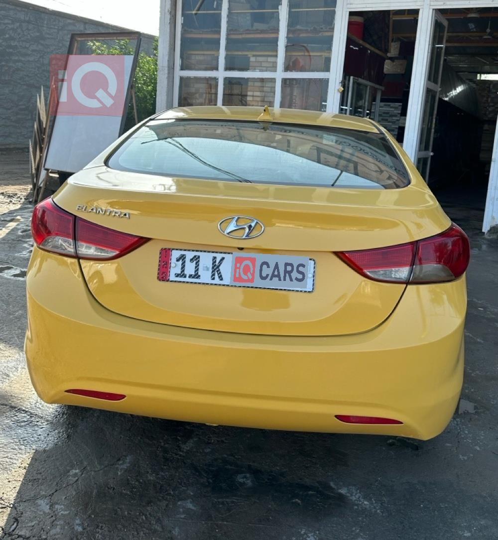 هیوندای ئەلەنترا